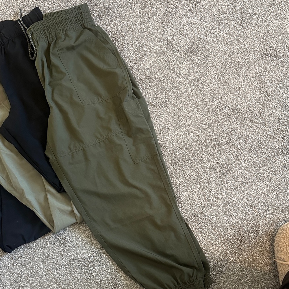 Women’s Multi-Color Casual Pants Set - Picture 3 of 9